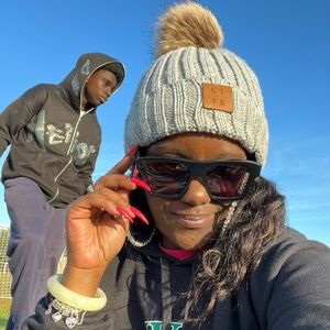 Meet your Posher, Selena